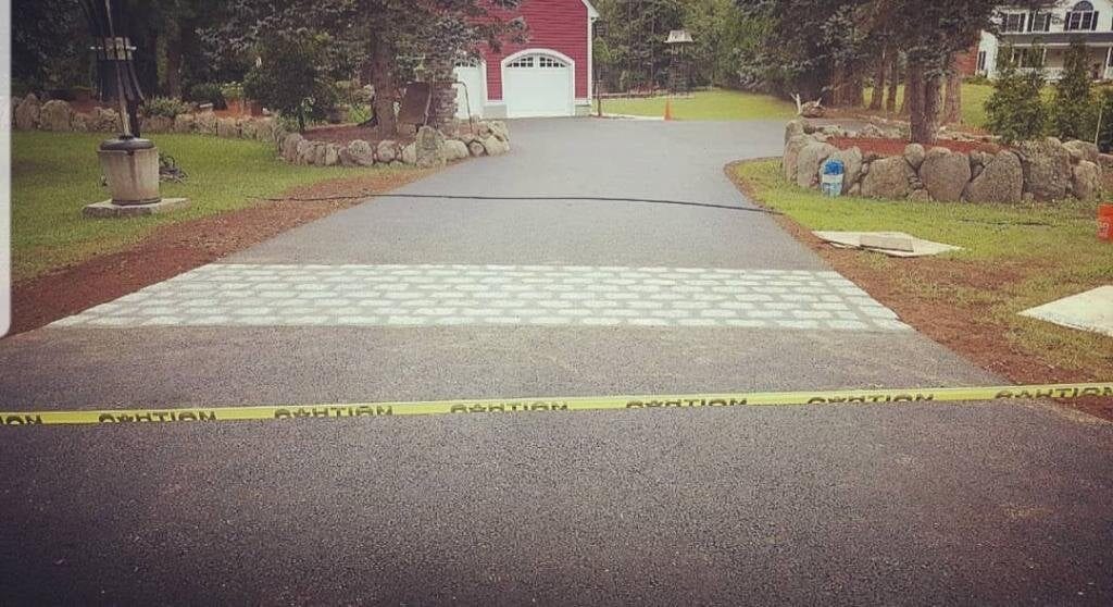 Improve Appearance & Functionality of your Home with Asphalt Paving Services