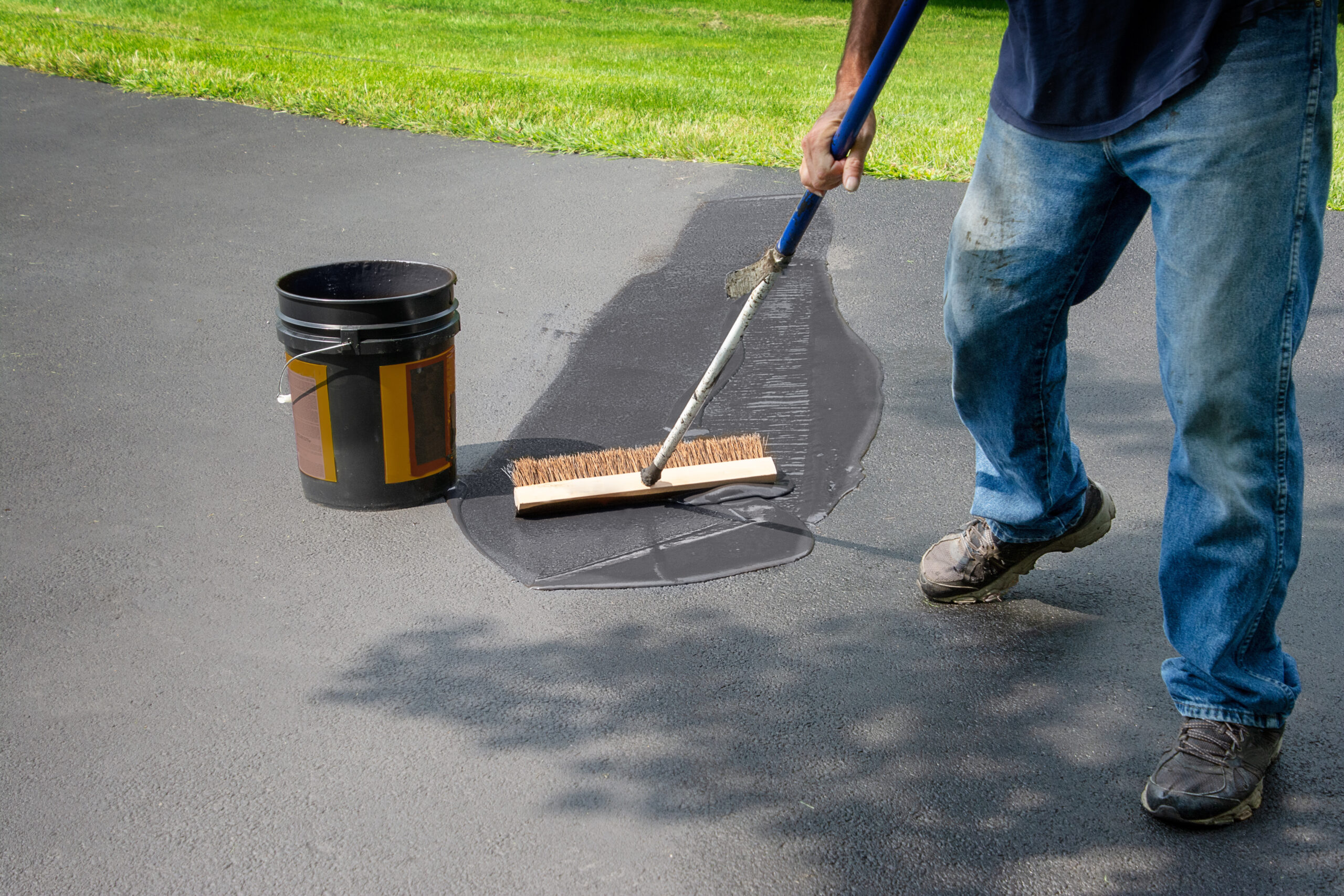 Benefits Of Driveway Sealcoating Your Asphalt Pavement