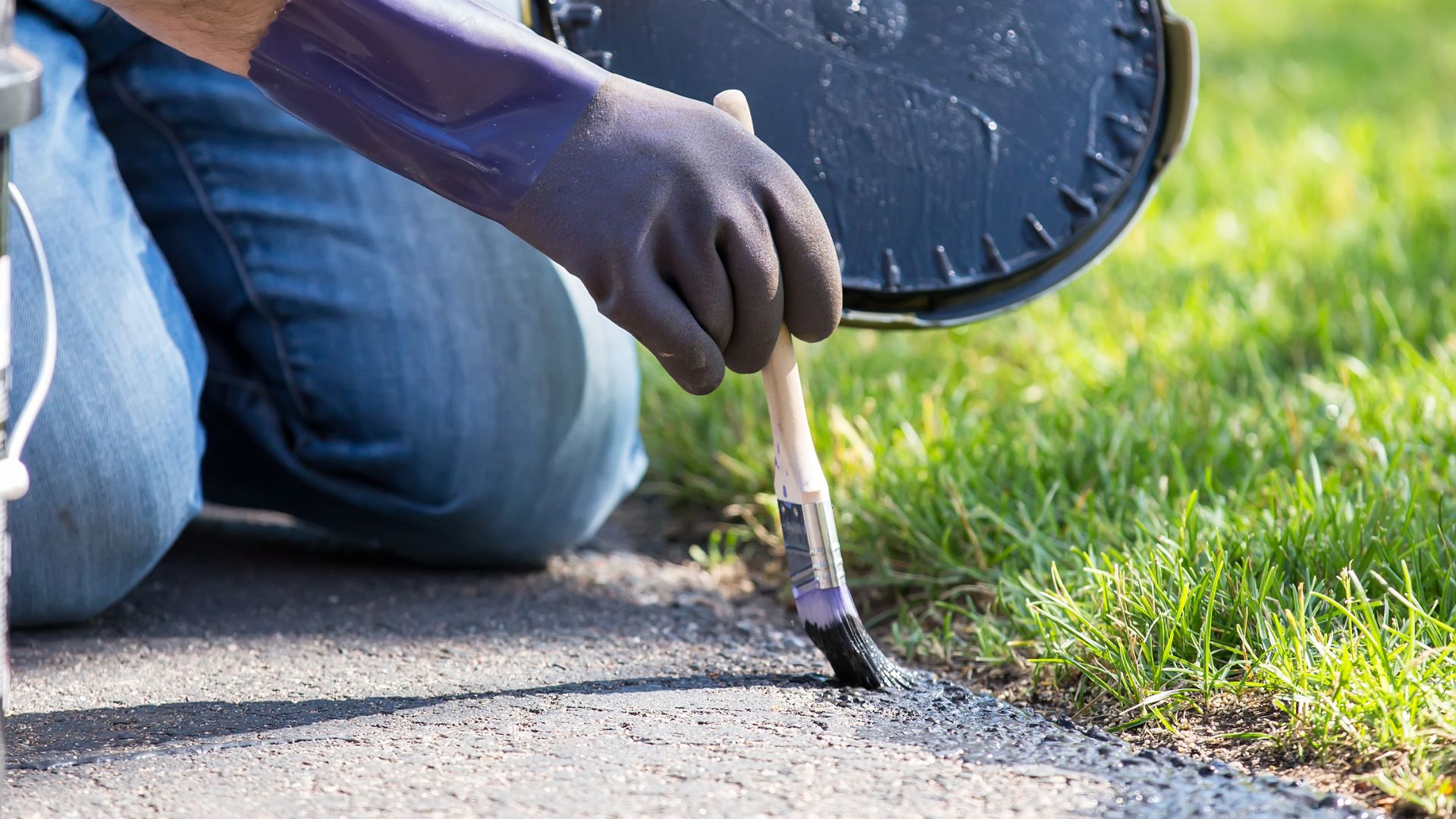 Do It Yourself vs. Professional Seal Coating: What’s the Difference?